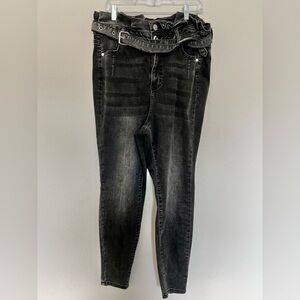 Fashion 2 Figure Black Skinny Jeans Size 18 High Rise Ruffle Waist Office Date